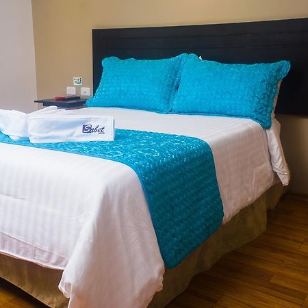 Hotel Sabet กีโต ภายนอก รูปภาพ