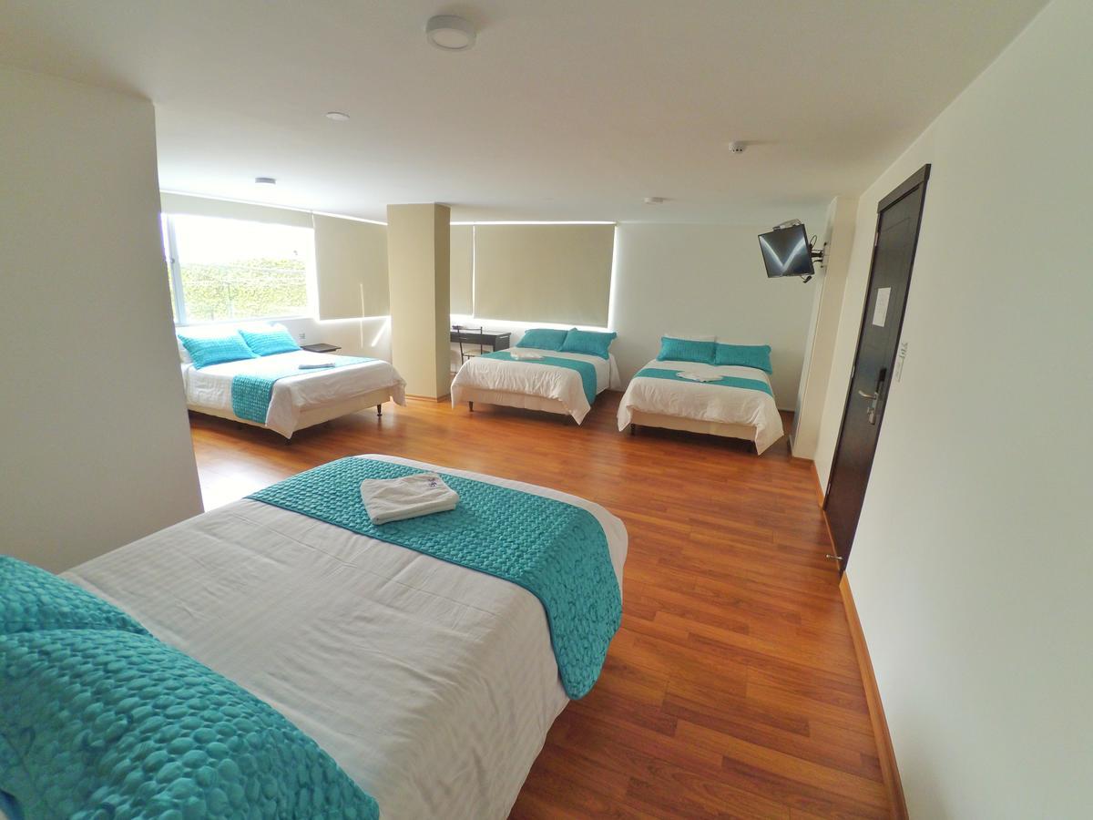 Hotel Sabet กีโต ภายนอก รูปภาพ